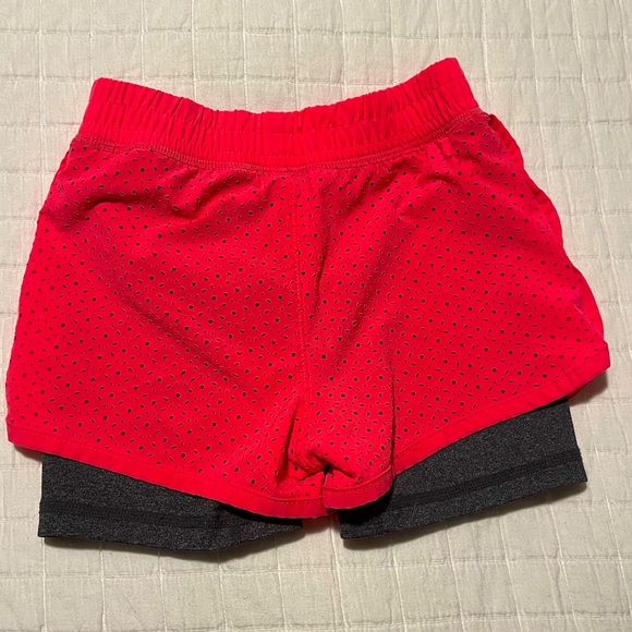 Toddler GapFit Lasercut lined shorts - Picture 5 of 5